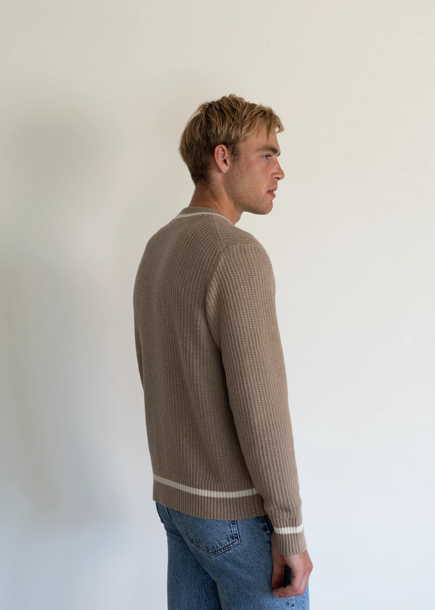 Extrafine Merino V-Neck - Sand