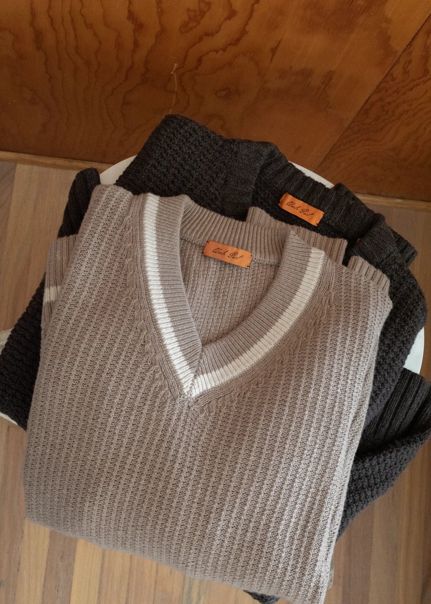 Extrafine Merino V-Neck - Sand